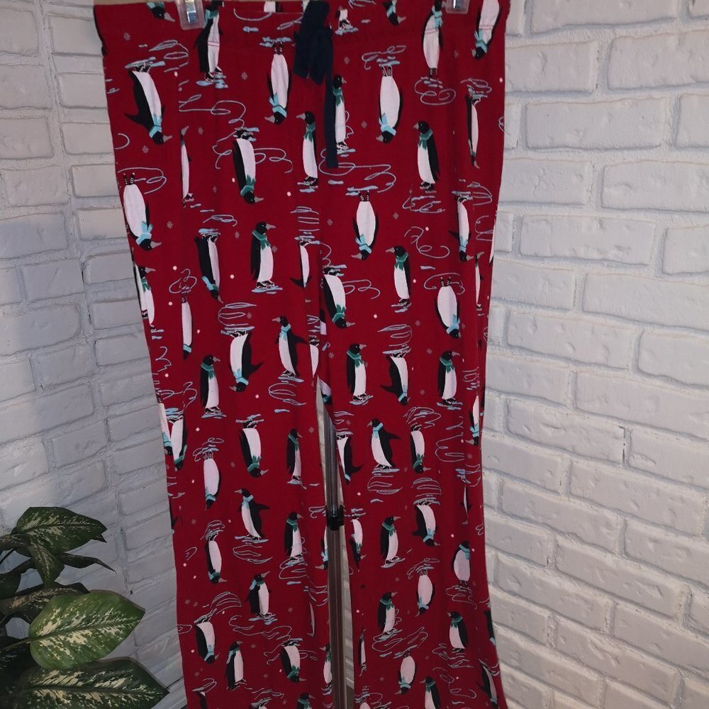 Joe Fresh Ladies Size Large Red with Penguins Straight Leg Lounge Pants